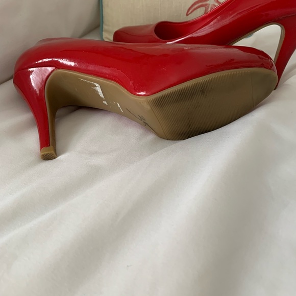 Olsenboye red heels - Picture 5 of 6